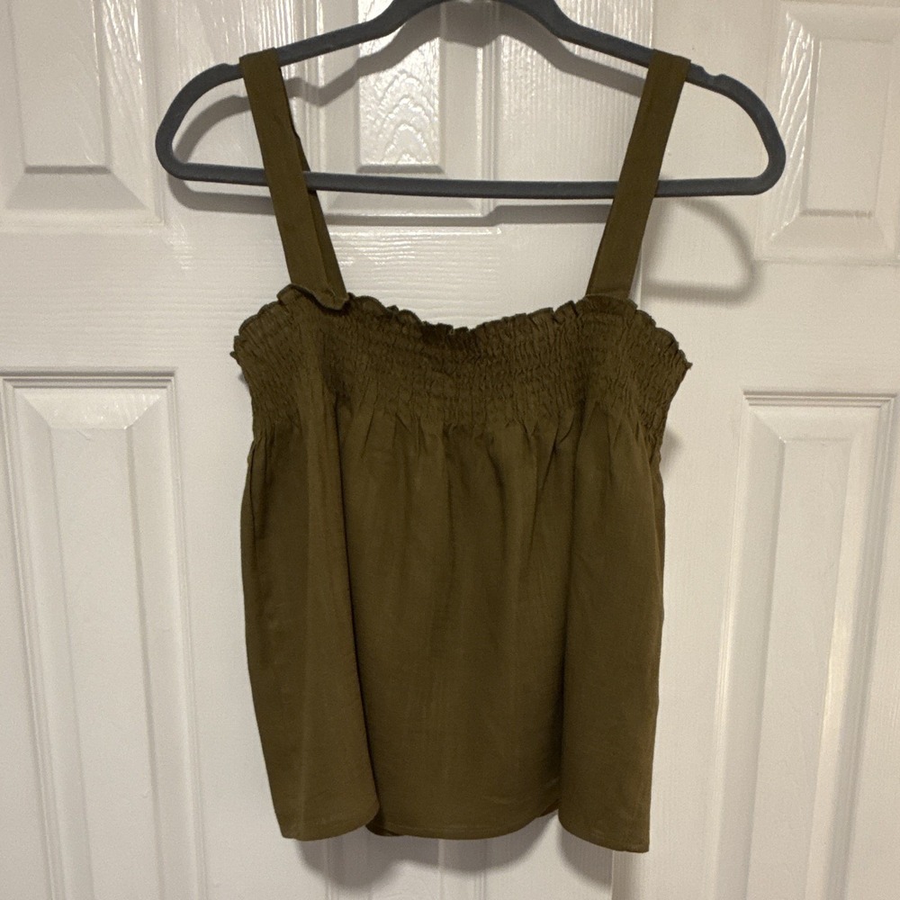 Simplee Women's S Green Smocked Square Neck Wide Strap Camisole Top